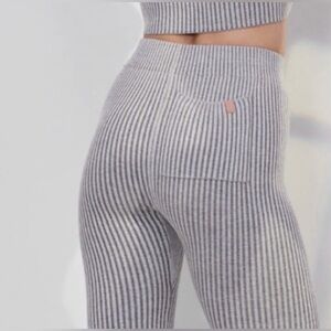 LUNYA Cozy Cotton Silk Ribbed Bike Short - Size Small gray